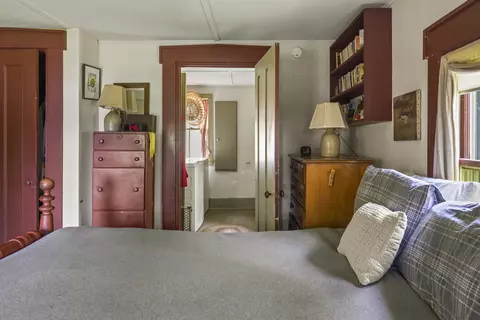 Bedroom - 367 E Side Rd, Trevett, ME 04571 photo 3 of 5