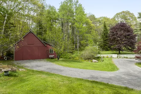 Exterior - 367 E Side Rd, Trevett, ME 04571 photo 11 of 14