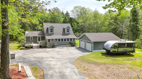 273 Collins Mills Rd, West Gardiner, ME 04345