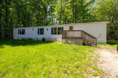 205 Rabbit Valley Rd, Oxford, ME 04270