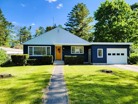 28 12 Mclellan St, Brunswick, ME 04011