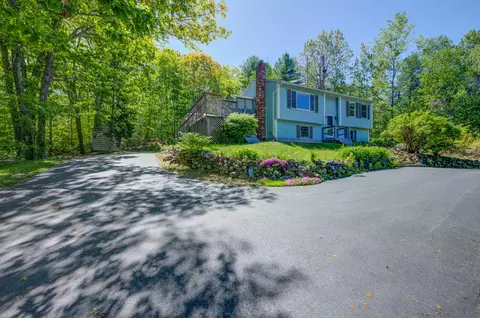 45 Patricia Ave, Raymond, ME 04071