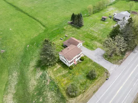 View/Area - 300 Coldbrook Rd, Hampden, ME 04444 photo 2 of 6
