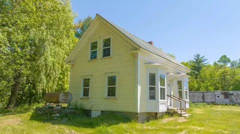 58 Cemetery Rd, Wilton, ME 04294