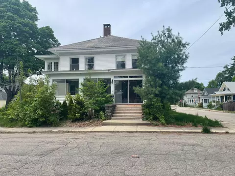12 Storer St, Sanford, ME 04073