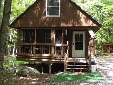 119 Swan Pond Rd, Hartford, ME 04220