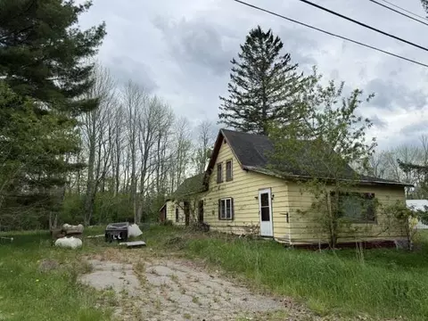 26 Petticoat Hl, Princeton, ME 04668