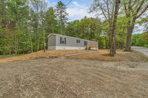 300 South Rd, Winthrop, ME 04364