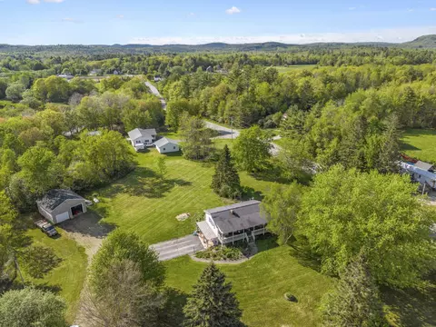 9 Marsh Stream Rd, Frankfort, ME 04438