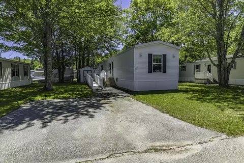 34 Long St, Brunswick, ME 04011