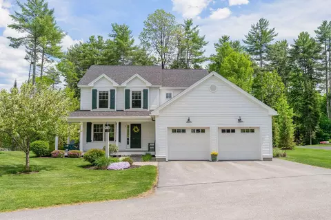 2 Tacoma Ln, Cumberland, ME 04021