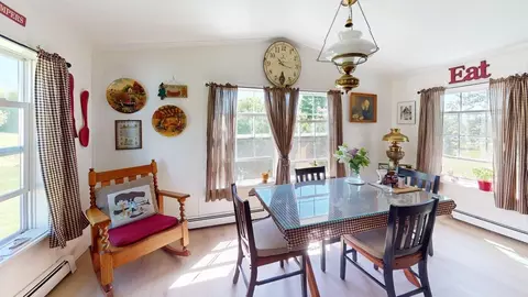 9 Smith Ln, Levant, ME 04456 photo 6