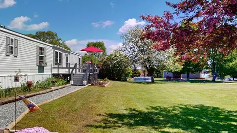 9 Smith Ln, Levant, ME 04456 photo 39