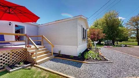 9 Smith Ln, Levant, ME 04456 photo 38