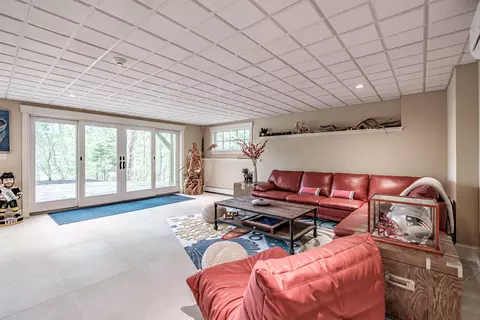 Living - 31 Painted Point Rd, Phippsburg, ME 04562 photo 6 of 6