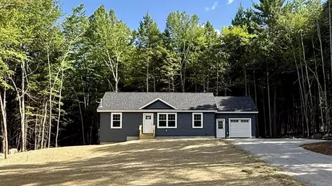 28 Beechwood Ln, Bridgton, ME 04009