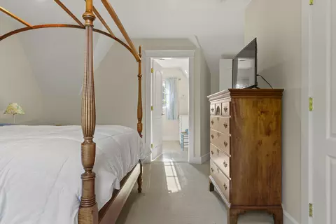 Bedroom - 84 Ocean Heights Ln, Ogunquit, ME 03907 photo 5 of 5