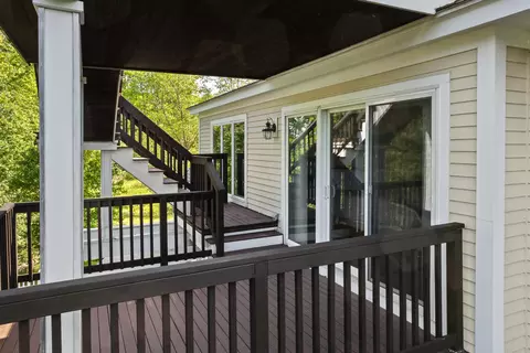 Exterior - 84 Ocean Heights Ln, Ogunquit, ME 03907 photo 9 of 11