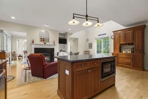 Kitchen - 84 Ocean Heights Ln, Ogunquit, ME 03907 photo 4 of 4