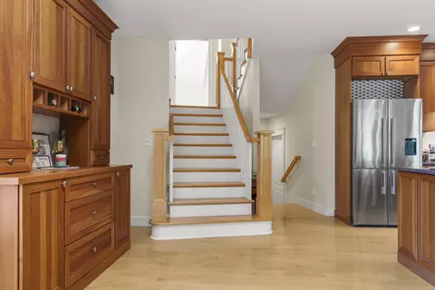 Entry Way - 84 Ocean Heights Ln, Ogunquit, ME 03907 photo 4 of 7