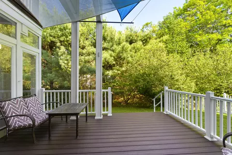 Exterior - 84 Ocean Heights Ln, Ogunquit, ME 03907 photo 8 of 11