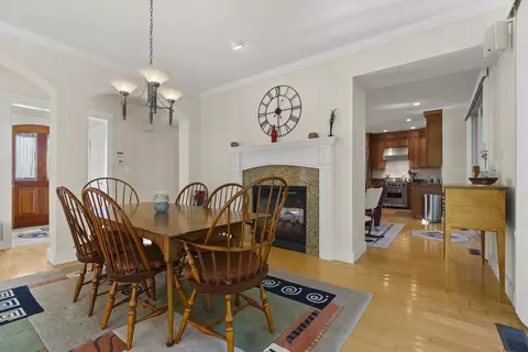 Dining - 84 Ocean Heights Ln, Ogunquit, ME 03907 photo 2 of 4