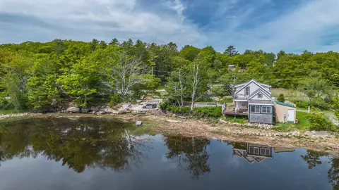 6 Egret Pt, Phippsburg, ME 04562