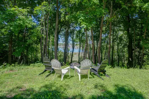Exterior - 12 Middle Rd, Woolwich, ME 04579 photo 4 of 6