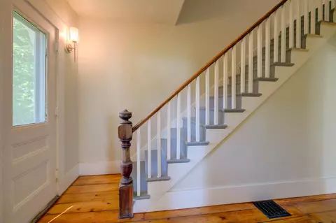 Entry Way - 12 Middle Rd, Woolwich, ME 04579 photo 2 of 3