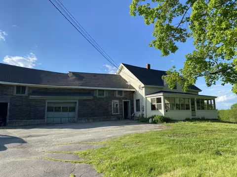 113 Canaan Rd, Pittsfield, ME 04967