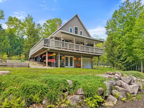 29 Stoney Dr, Lincoln, ME 04457