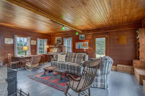 Living - 163 Back Rd, Brooklin, ME 04616 photo 10 of 12