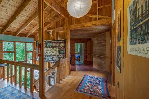 Entry Way - 163 Back Rd, Brooklin, ME 04616 photo 7 of 12
