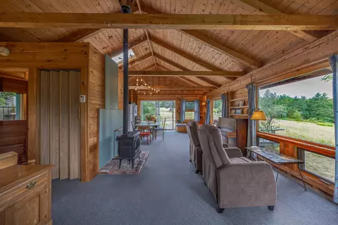 Living - 163 Back Rd, Brooklin, ME 04616 photo 11 of 12