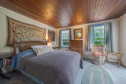 Bedroom - 163 Back Rd, Brooklin, ME 04616 photo 4 of 12