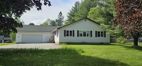 Exterior - 604 Leighton Rd, Augusta, ME 04330 photo 5 of 5