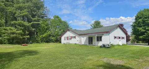 Exterior - 604 Leighton Rd, Augusta, ME 04330 photo 2 of 5