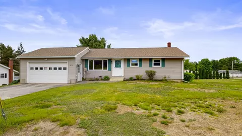 371 Crowley Rd, Sabattus, ME 04280
