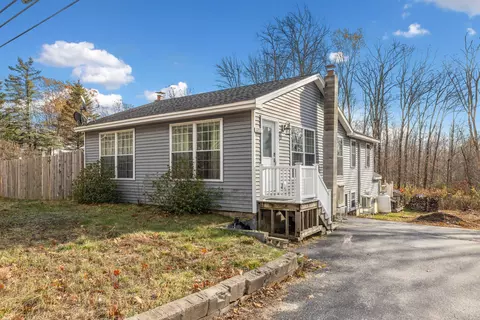 2252 Alfred Rd, Lyman, ME 04002