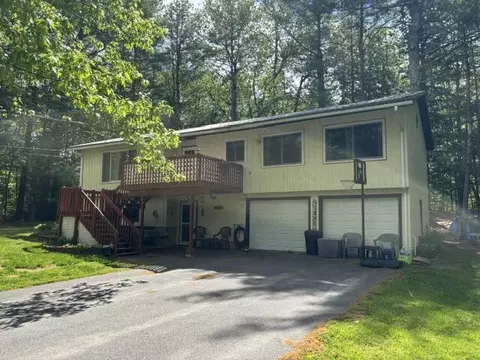 23 Annabessacook Dr, Winthrop, ME 04364