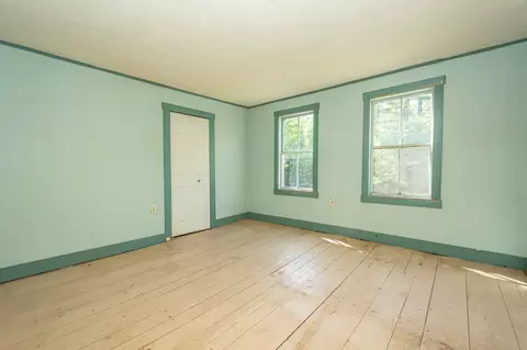 Bedroom - 1017 Howland Rd, Lagrange, ME 04453 photo 11 of 14