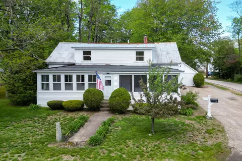 56 Smith St, Fryeburg, ME 04037