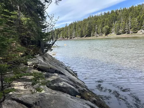 000 Stanley Point Rd, Swans Island, ME 04685