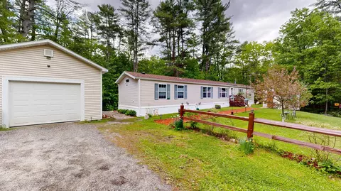 12 Radley Rd, Freeport, ME 04032