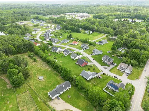 View/Area - 9 Fieldstone Dr, Augusta, ME 04330 photo 5 of 8