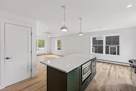 Kitchen - 33 Lochwood Dr, Gorham, ME 04038 photo 6 of 7