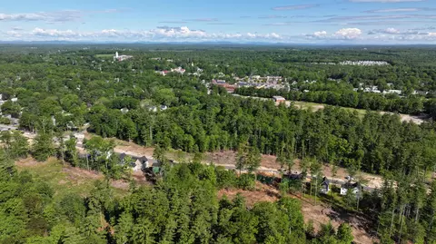 View/Area - 33 Lochwood Dr, Gorham, ME 04038 photo 8 of 9