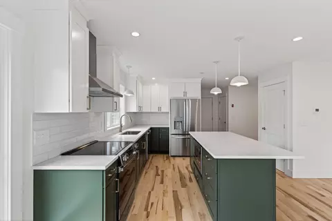 Kitchen - 33 Lochwood Dr, Gorham, ME 04038 photo 1 of 7