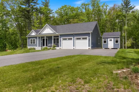 15 Sunshine Ln, Wells, ME 04090