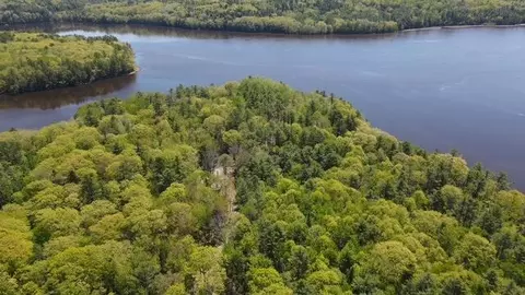 55 Lower Oak Point Rd, Winterport, ME 04496